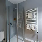 Zentrale Neu Renoviert